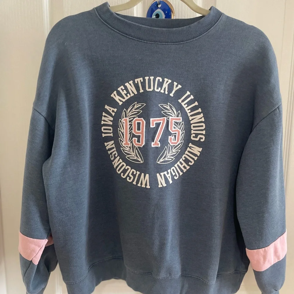 Pull&Bear Kentucky - Picture 2 of 6